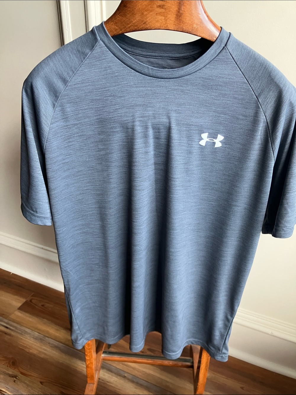 Under Armour Men’s Heather Slate Grey Performance Tee